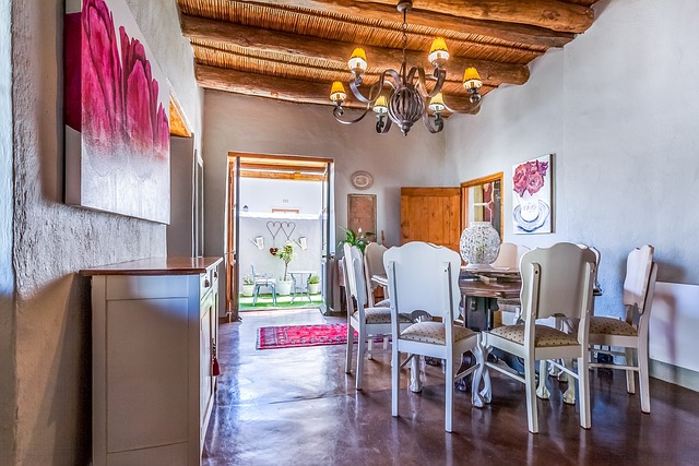 Capturing Rustic Elegance: 9 Inspiring Cottage-Style Dining Room Ideas